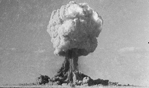 原子弹怪客,揭秘核恐怖的阴影下神秘身影